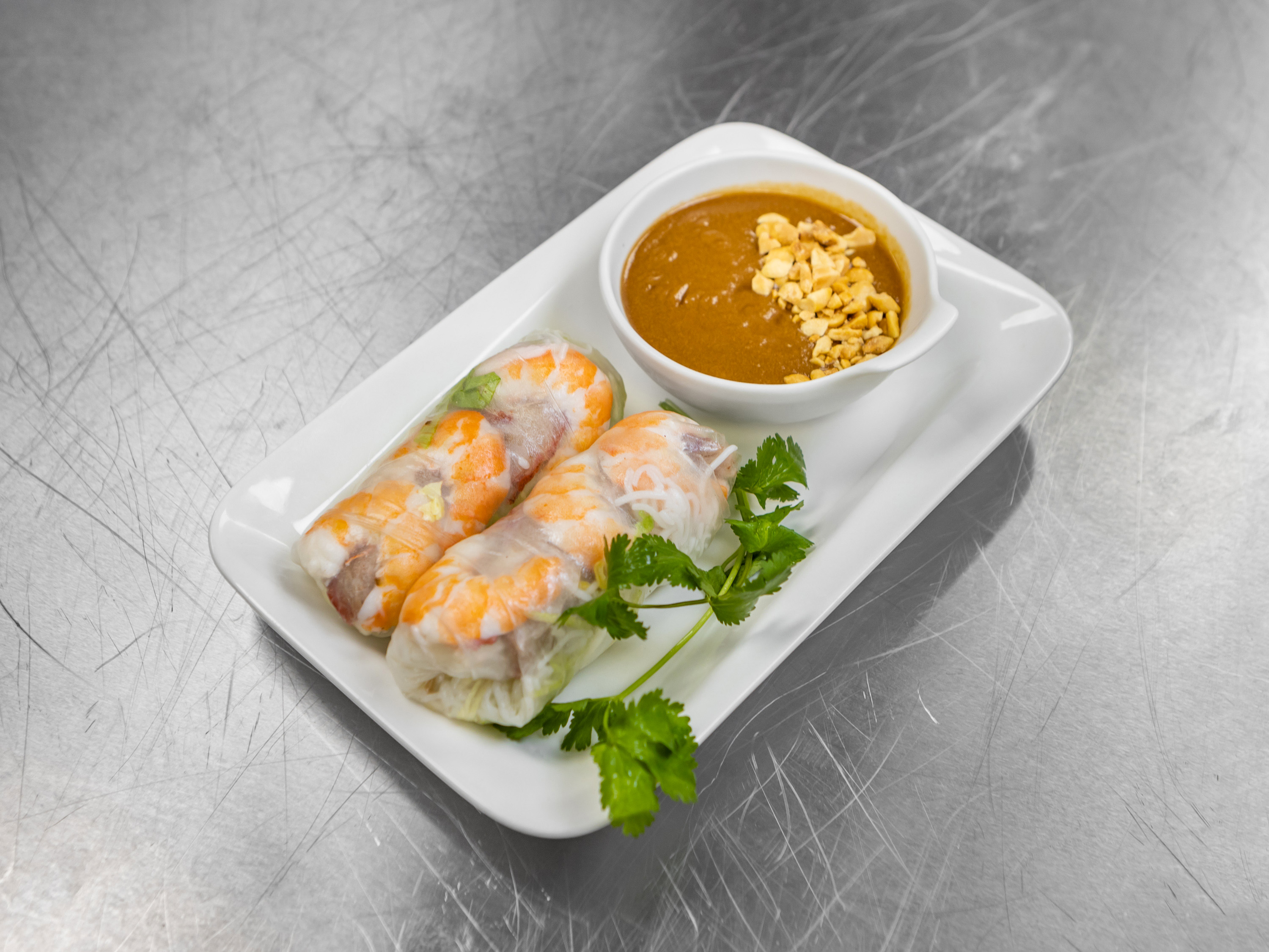 Order 2 Pieces Vietnamese Spring Rolls food online from Red Lotus Asian Grille store, Austin on bringmethat.com