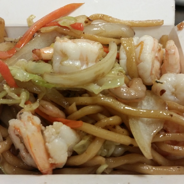 Order Prawns Chow Mein food online from Hong Kong Delights store, Oakland on bringmethat.com