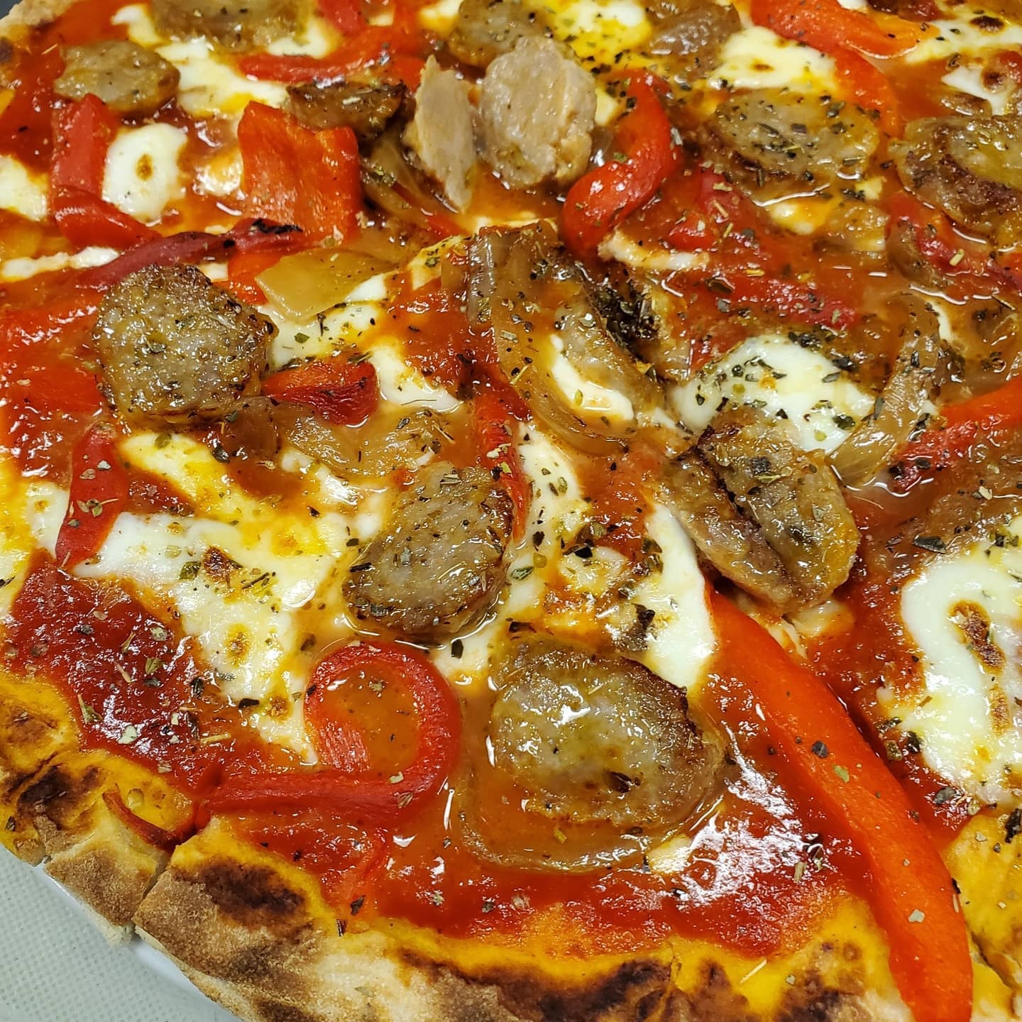 Order Italian Sausage Pizza food online from Casa Italiana store, Richmond on bringmethat.com