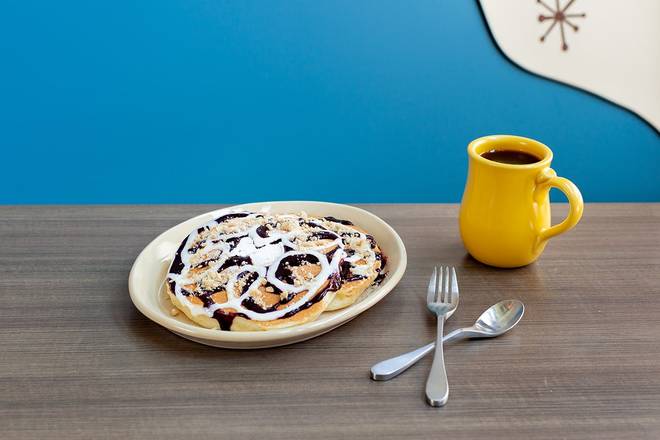 Order Blueberry Danish GFF Pancakes food online from Snooze Am Eatery store, Denver on bringmethat.com