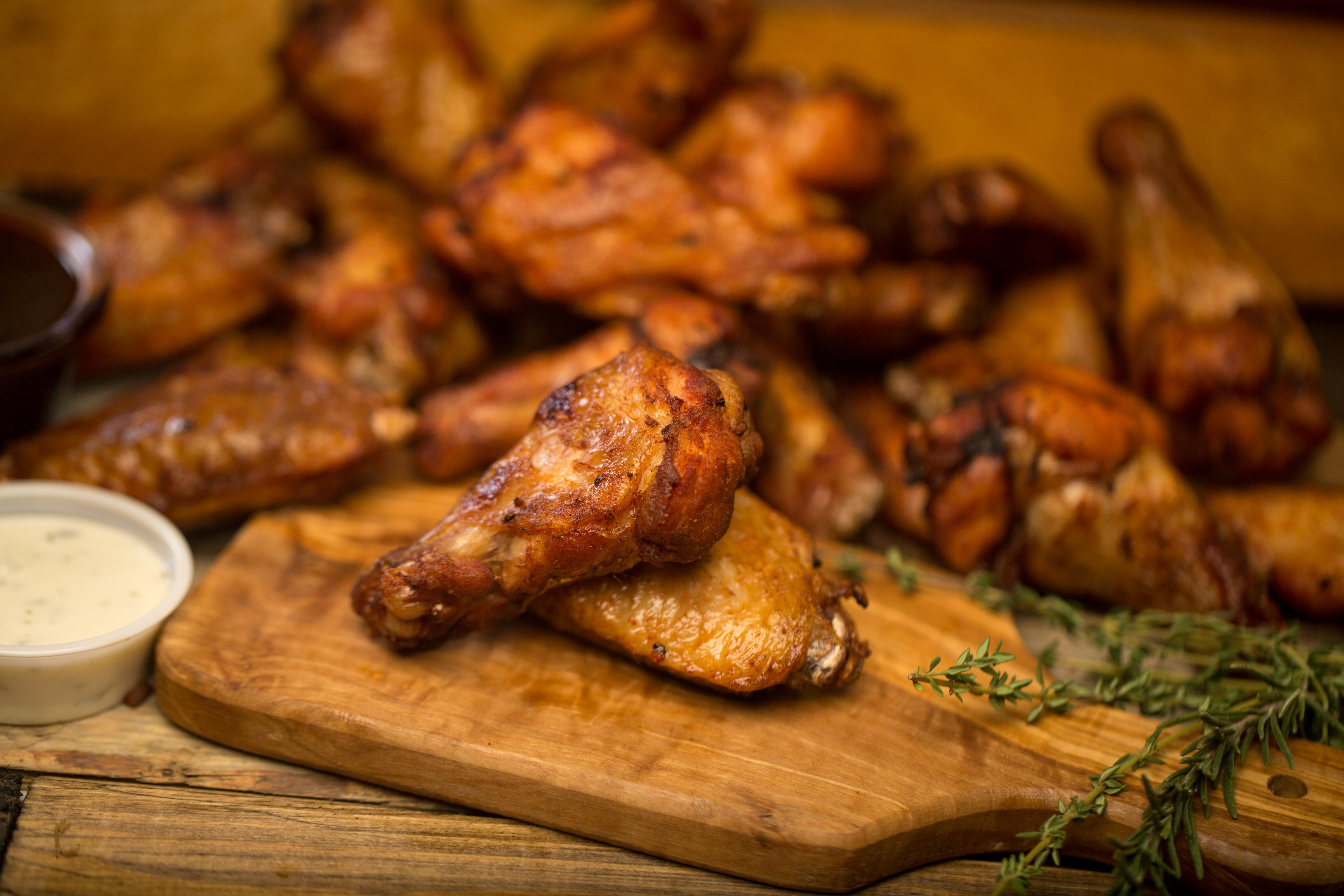 Order Smoked Wings food online from Bar-B-Cutie Smokehouse store, Mcallen on bringmethat.com