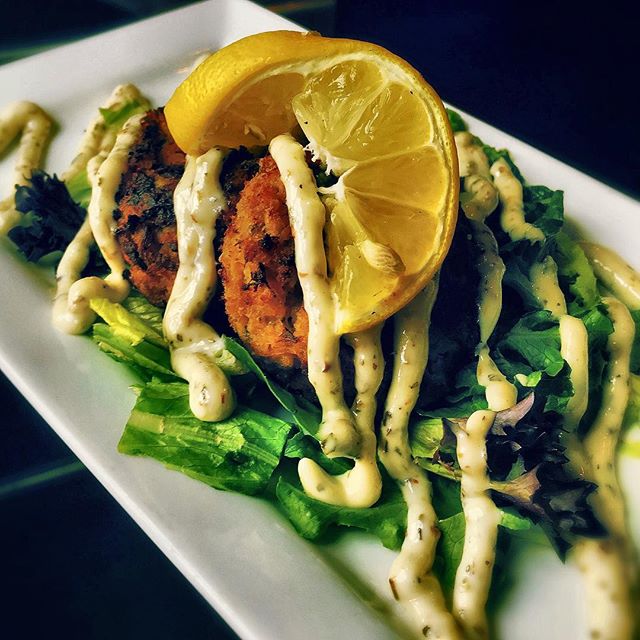 Order Fire Roasted Crab Cakes food online from NAPA Wood Fired Pizzeria store, Rochester on bringmethat.com