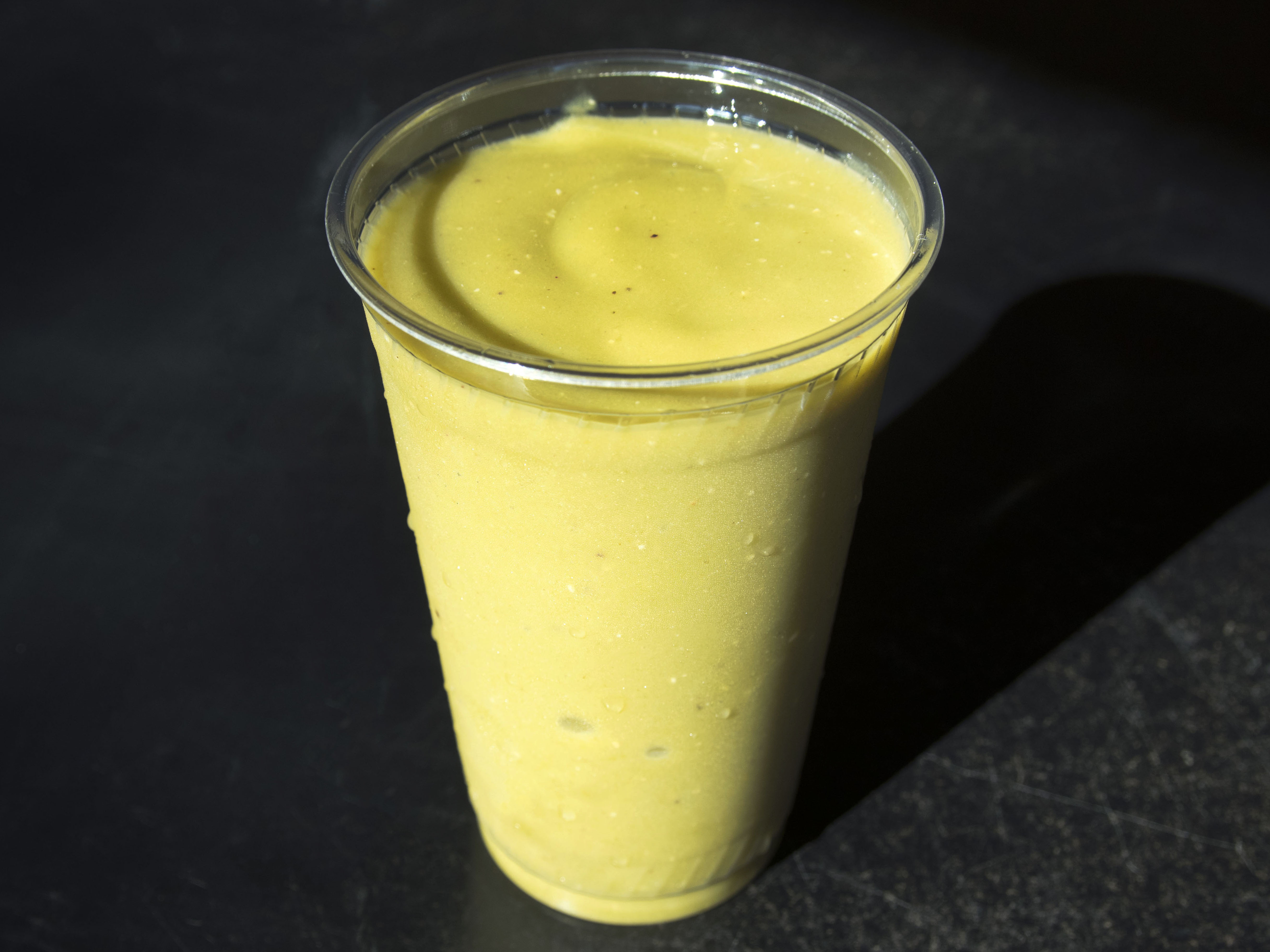 Order 20 oz. Matcha Green Tea Smoothie food online from Cafe By The Bay store, San Diego on bringmethat.com