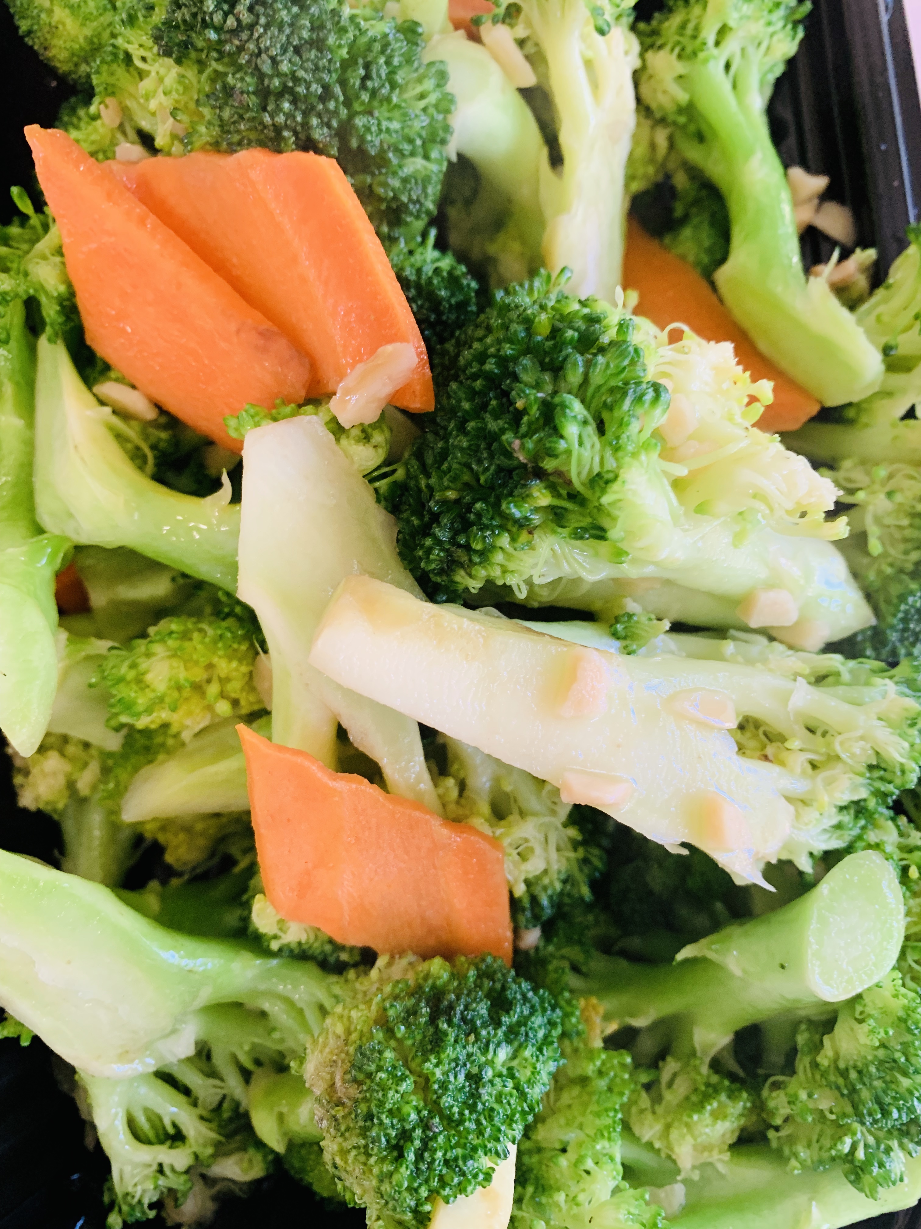 Order Sauteed Broccoli food online from Lee Garden Restaurant store, San Leandro on bringmethat.com