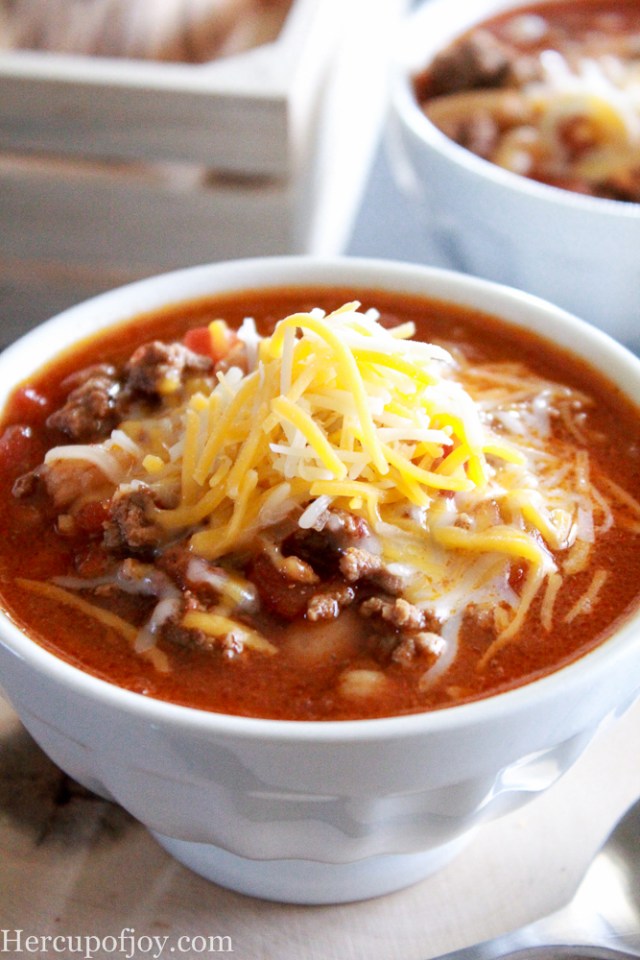Order Beef and Bean Chili food online from Bueno Burritos, Tacos, & Bowls store, Providence on bringmethat.com