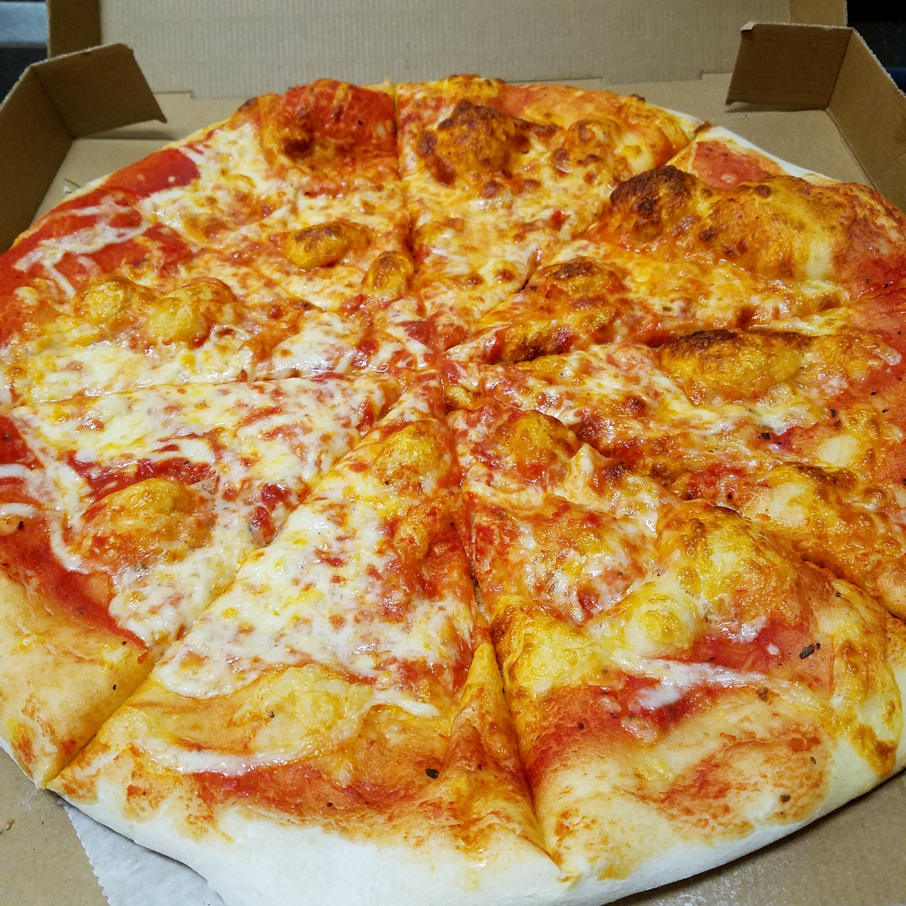Order Cheese Pizza food online from Nino's Pizza store, Boston on bringmethat.com