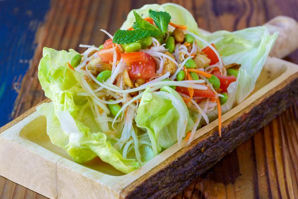 Order Som Tum Salad food online from Thaitanic Streetfood store, Sausalito on bringmethat.com