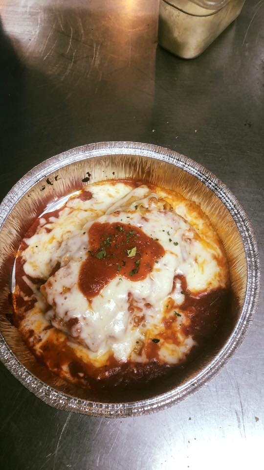 Order Lasagna - Pasta food online from Luigi's Pizzarama store, Levittown on bringmethat.com