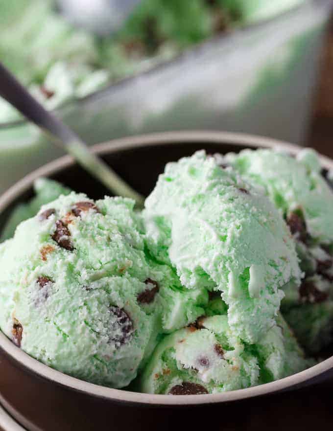 Order Mint Chocolate Chunk Hand Scoop food online from Tcby store, Champaign on bringmethat.com