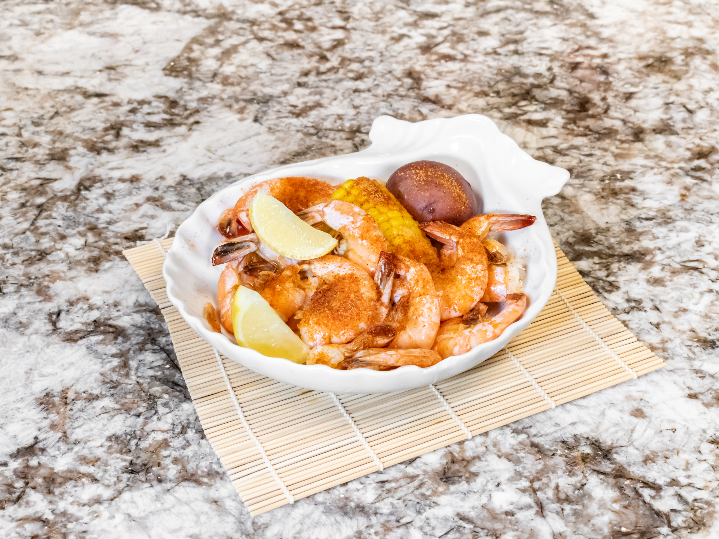 Order 19. Boiled Large Shrimp food online from Baytown Seafood Restaurant store, Pasadena on bringmethat.com