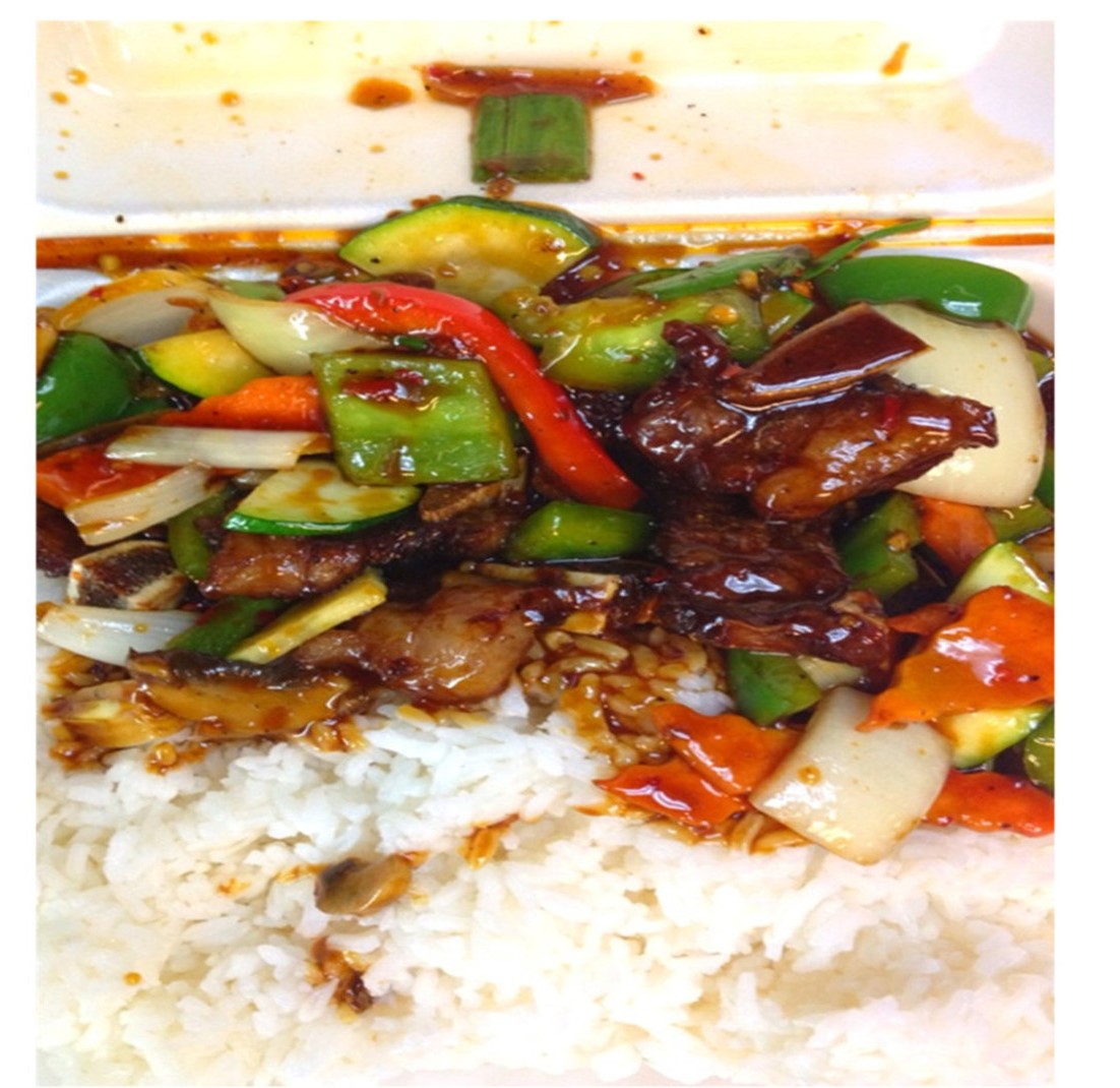 Order  Beef Short Ribs with Black Pepper Sauce food online from Szechuan Express store, Pittsburgh on bringmethat.com