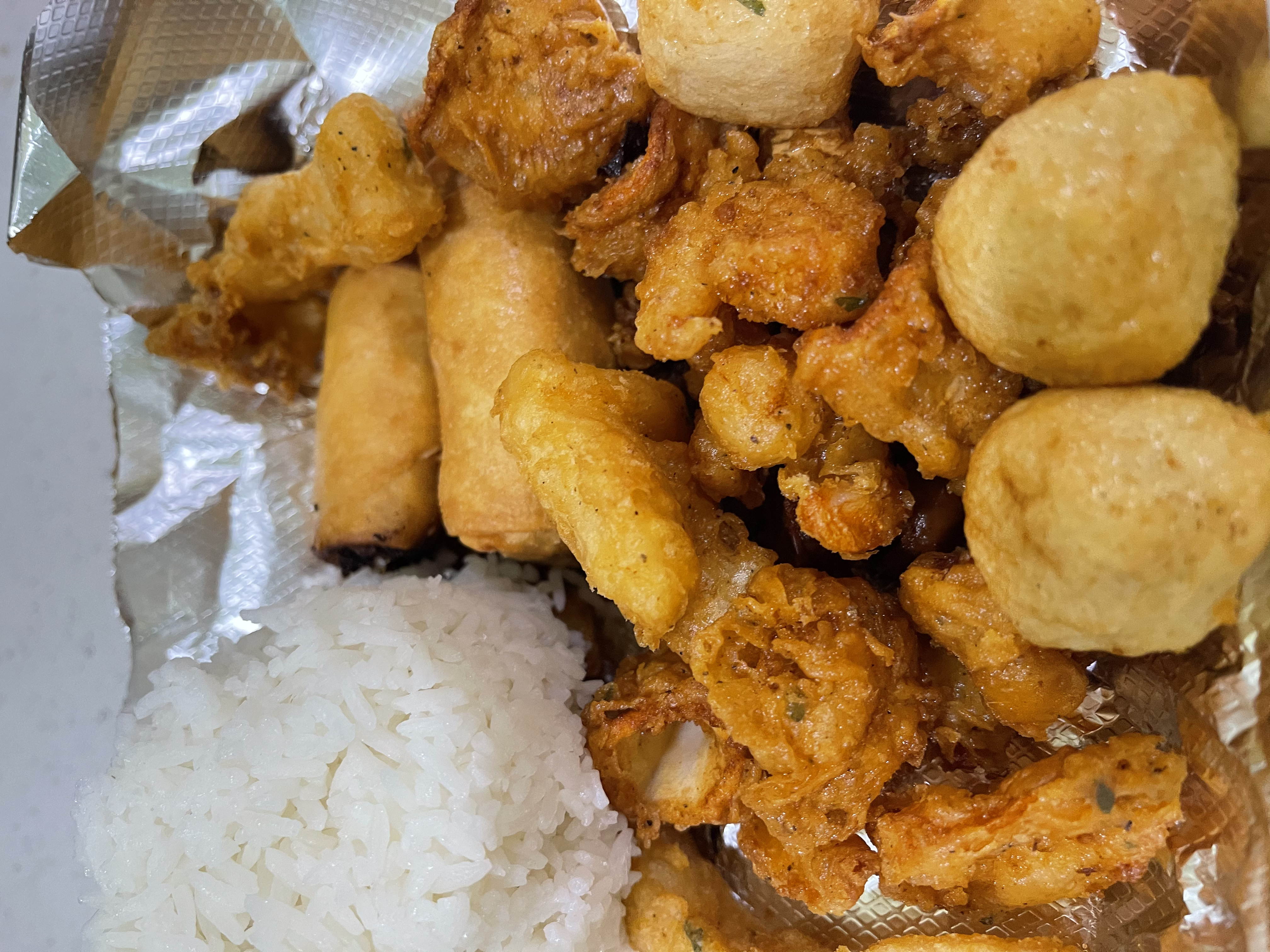 Order Crispy Seafood Plate food online from Salo-Salo store, West Covina on bringmethat.com