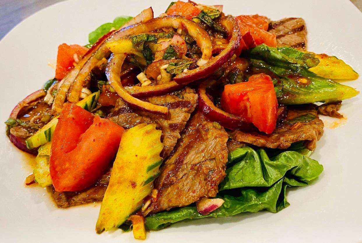 Order S8. Yum Nua Salad Lunch food online from Boba Tea Cafe store, Niagara Falls on bringmethat.com