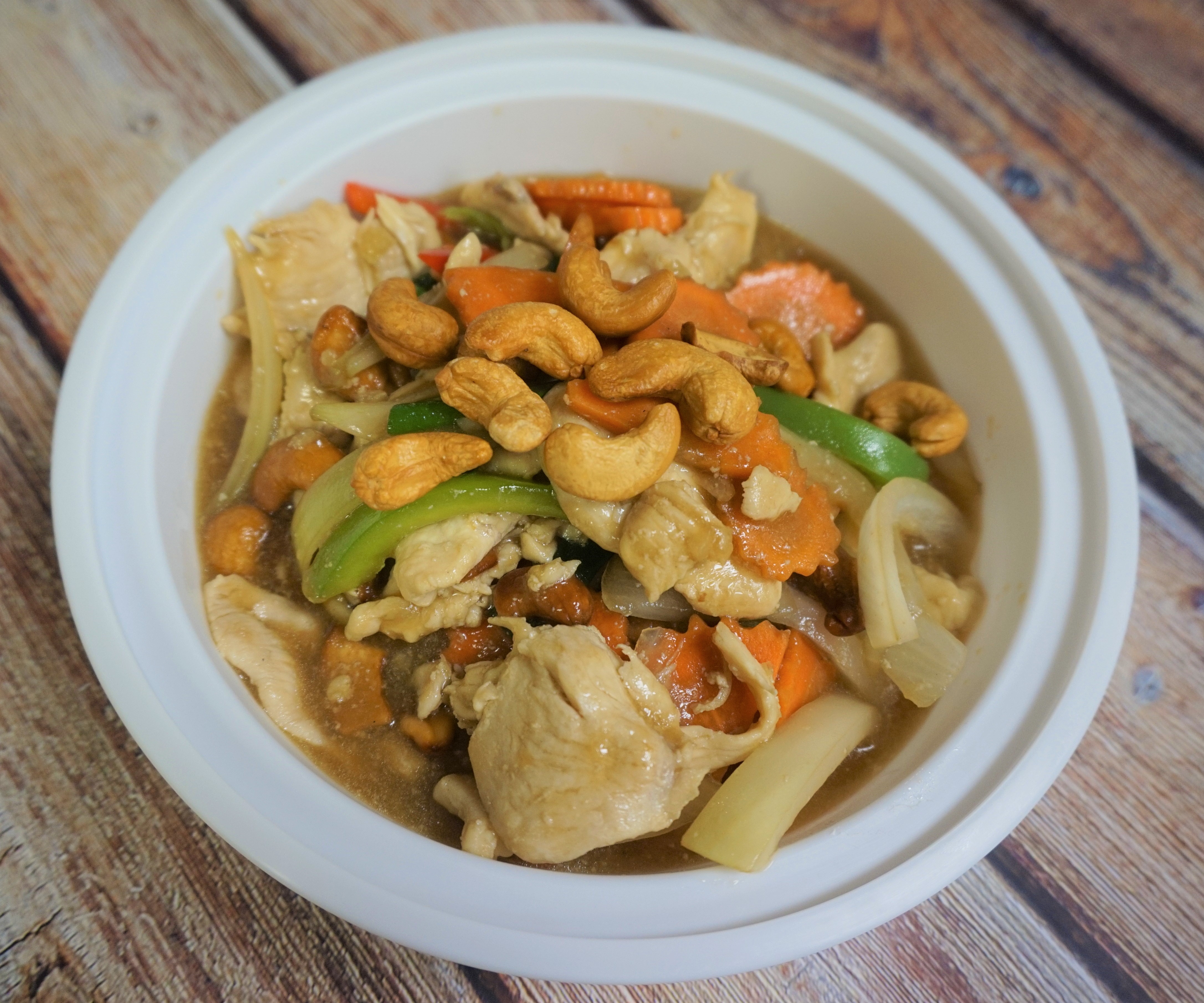 Order Cashew Chicken food online from Iyara Thai Cuisine store, Houston on bringmethat.com