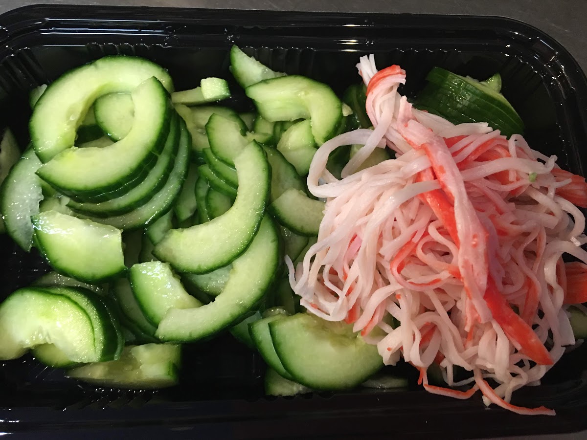 Order 17. Cucumber Salad food online from Sushi Kinta store, San Francisco on bringmethat.com