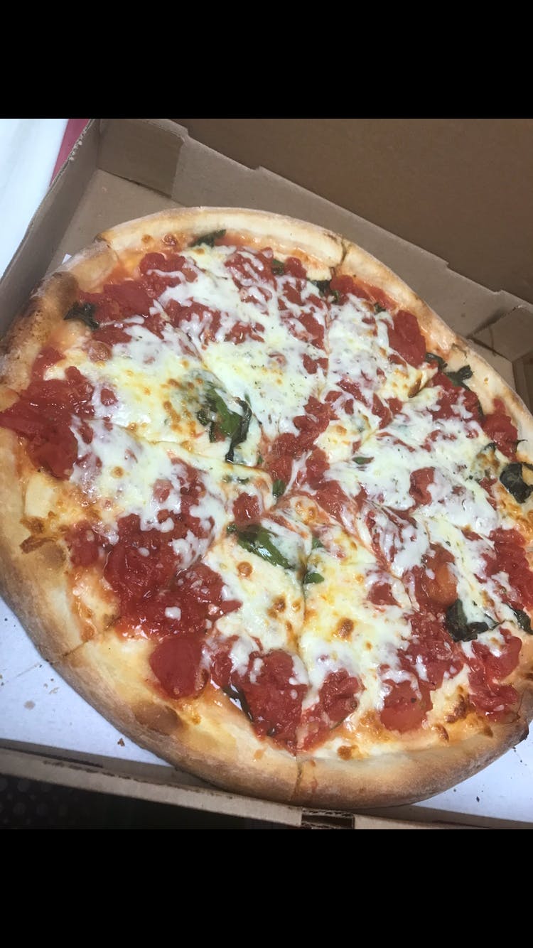 Order Margarita Pizza - Personal 12" food online from Badabing Pizzeria store, Middletown on bringmethat.com
