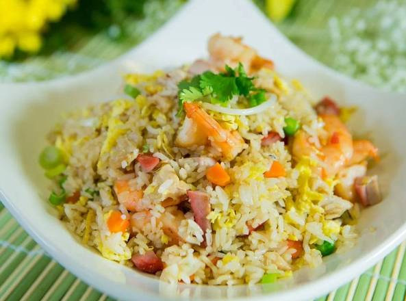 Order Yang Chow Fried Rice food online from Dragon Palace store, Gresham on bringmethat.com