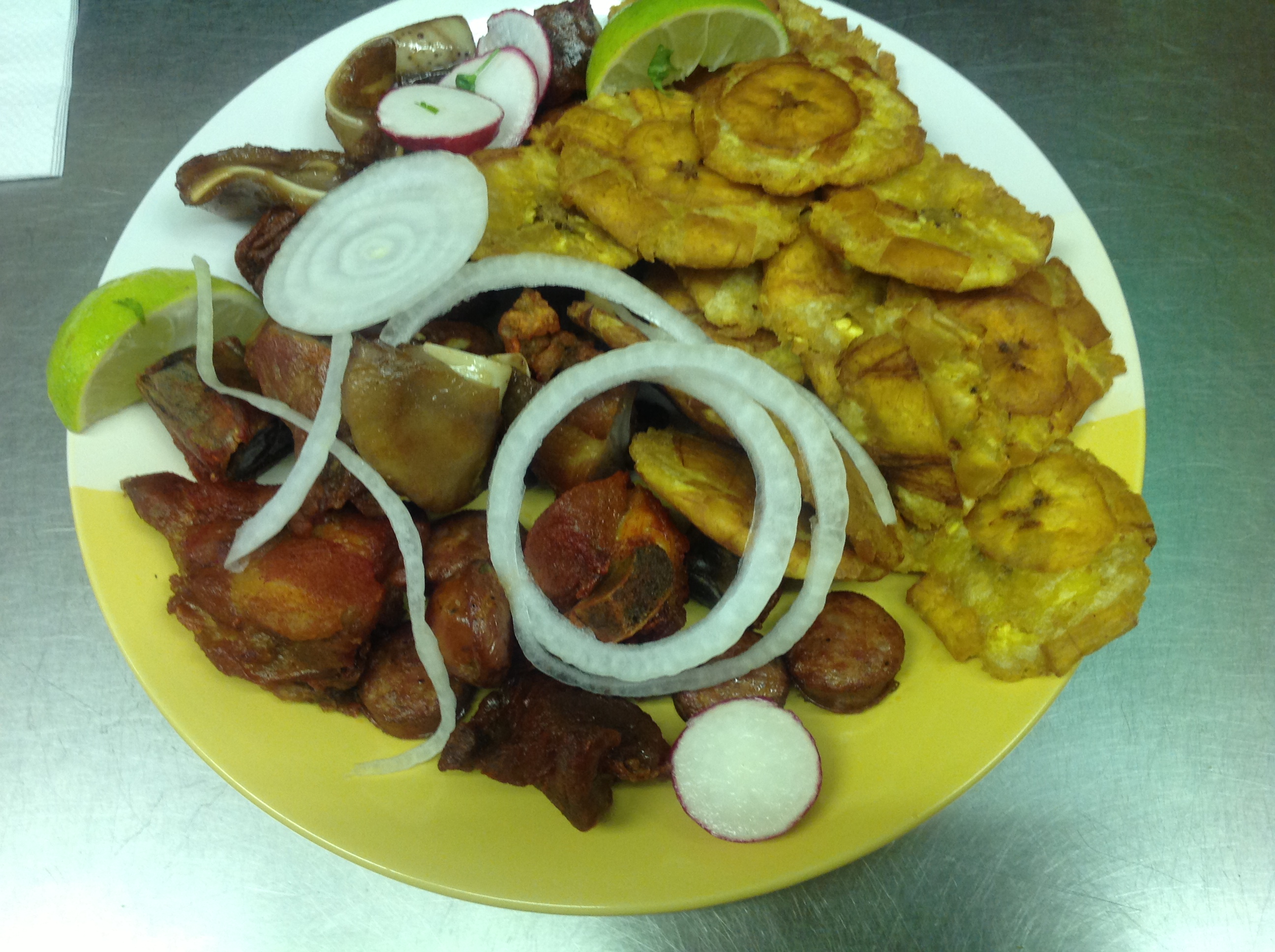 Order Fritura con Tostones food online from El Rey Del Taco store, Union City on bringmethat.com