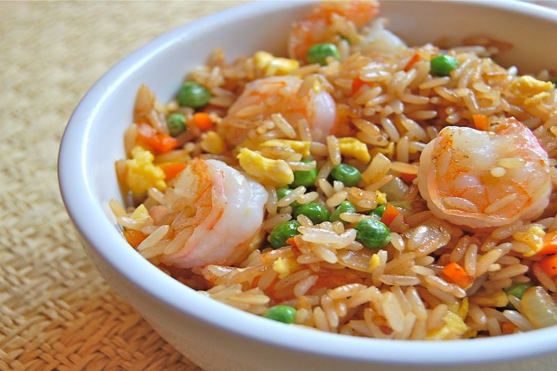 Order 64. Yang Chew Fried Rice food online from New Wong Chinese Restaurant store, Wickliffe on bringmethat.com