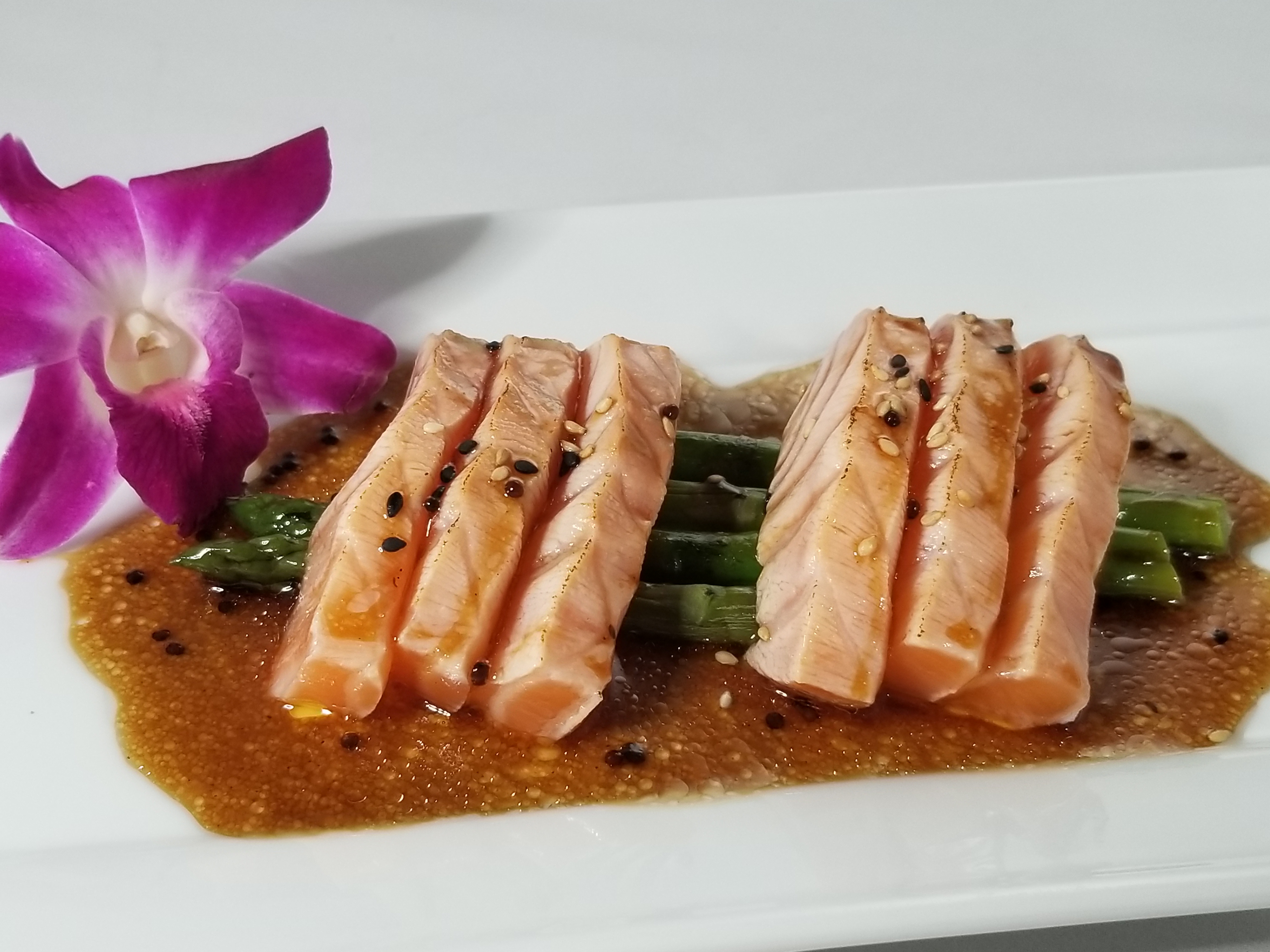 Order Salmon Tataki food online from Fusion Izakaya 52 store, San Diego on bringmethat.com