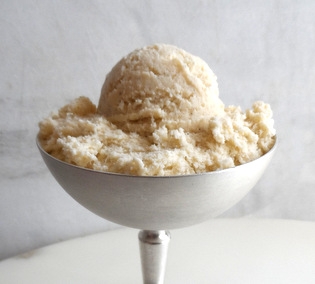 Order French Vanilla Ice Cream food online from Aglamesis Brothers store, Montgomery on bringmethat.com