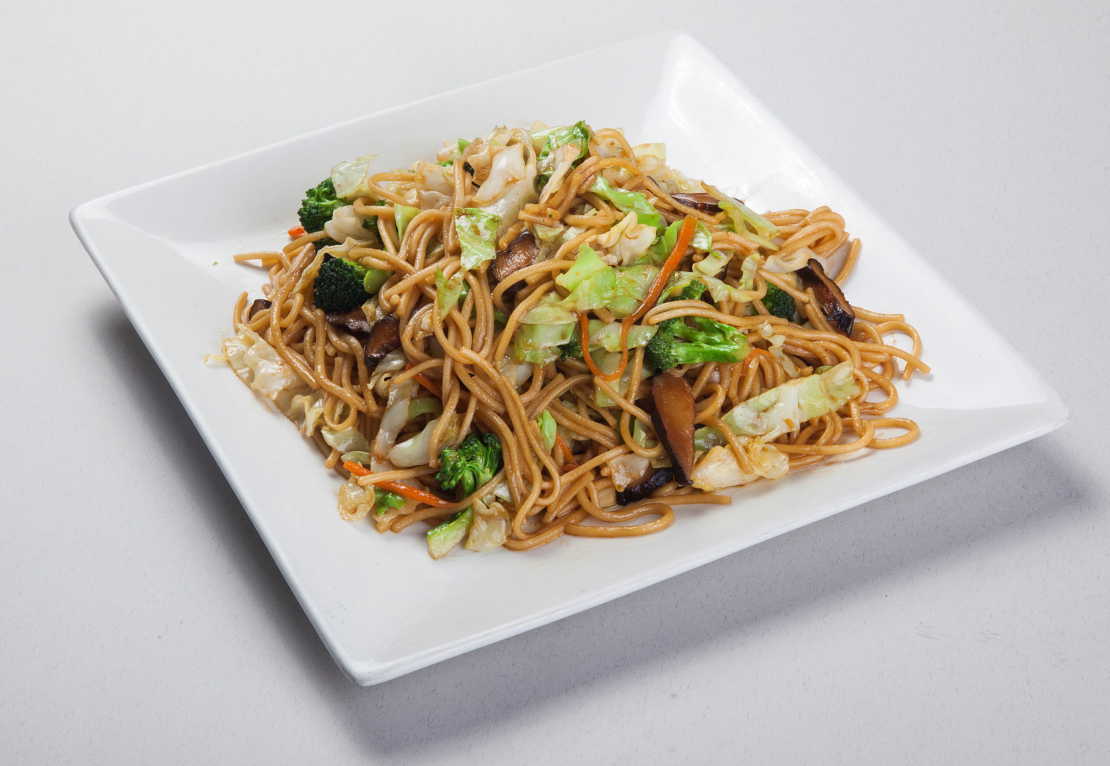 Order Vegetable Chow Mein food online from Canaan Restaurant Chinese Cuisine store, West Covina on bringmethat.com