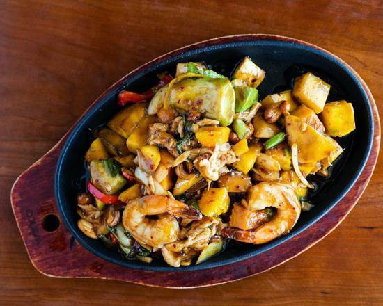 Order Sizzling Tropical food online from City Thai store, Portland on bringmethat.com
