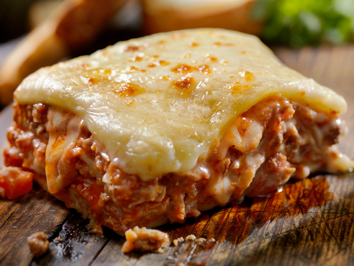 Order Side of Cheese Lasagna food online from Pizza Azteca store, Dallas on bringmethat.com