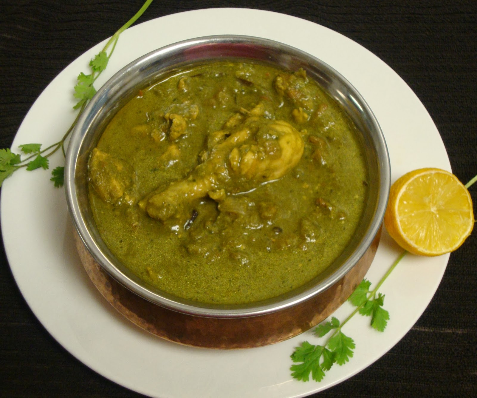 Order     Spinach Chicken food online from Asian Kabab & Grill store, Manchester on bringmethat.com