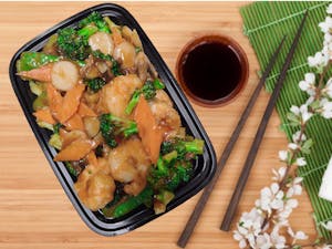 Order 106. Shrimp with Garlic Sauce 鱼香虾 food online from He Rui store, Oklahoma City on bringmethat.com