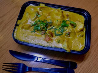 Order 24 oz. Chicken Korma food online from Spice 6 Modern Indian store, Washington on bringmethat.com