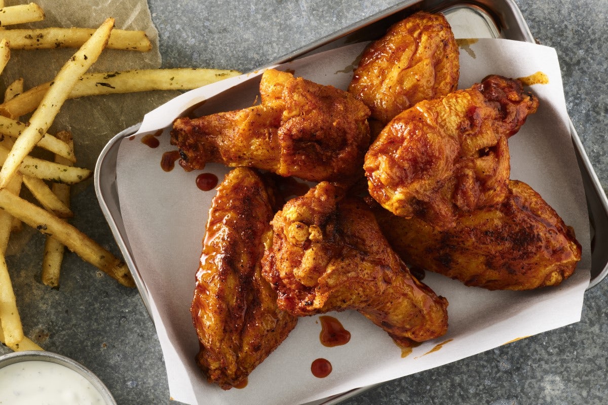 Order SCORCHIN' HOT WINGS food online from Smashburger store, Phoenix on bringmethat.com