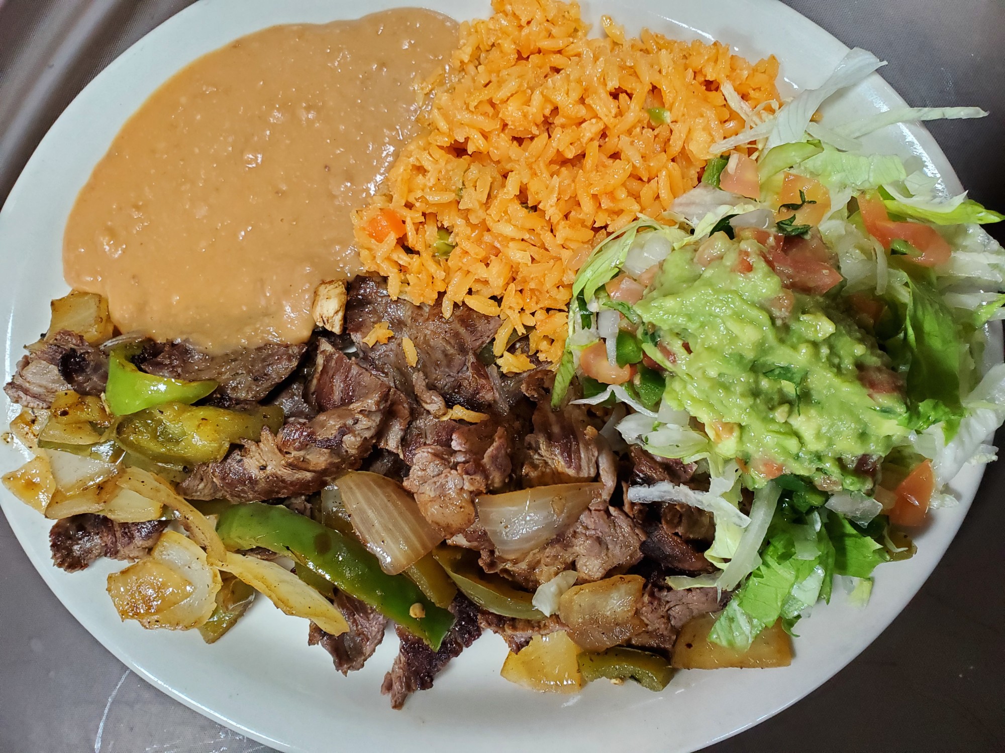 Order Beef Fajita Plate food online from Mariachis De Jalisco store, Georgetown on bringmethat.com