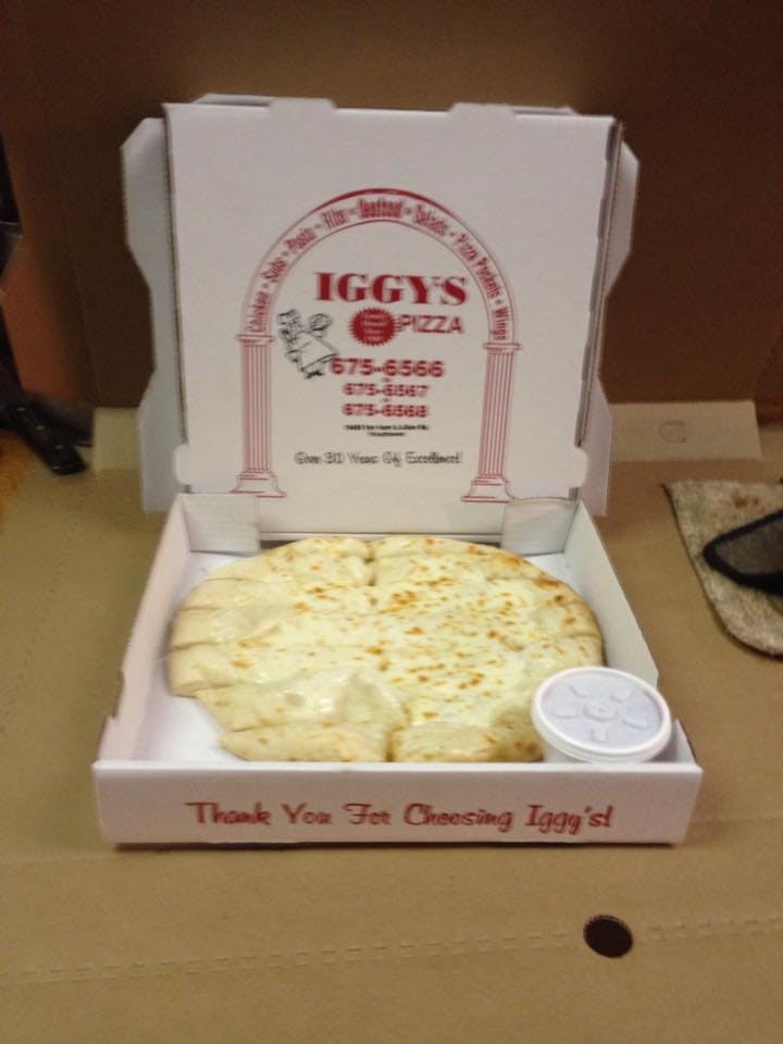 Order Garlic Bread with Cheese - Appetizer food online from Iggys Pizza store, Woodhaven on bringmethat.com