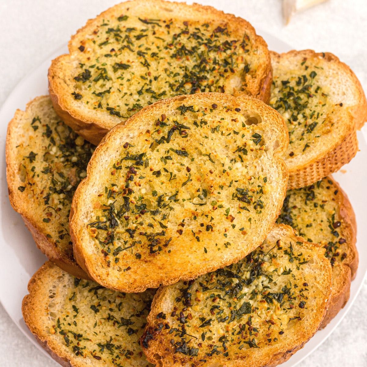 Order Garlic Bread - Appetizer food online from Positanos Pizza store, Chicago on bringmethat.com