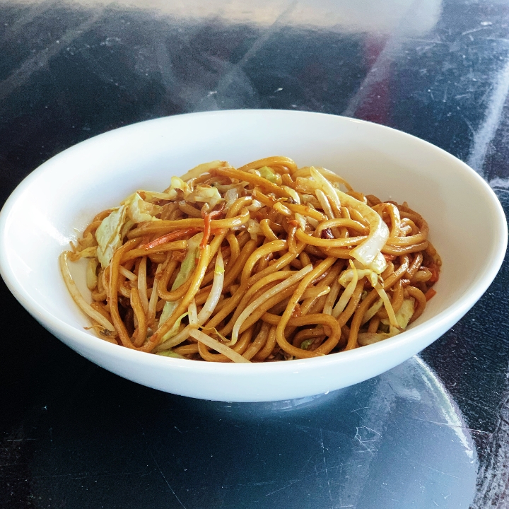 Order Small Lo Mein food online from Kung Pao China Bistro store, West Hollywood on bringmethat.com