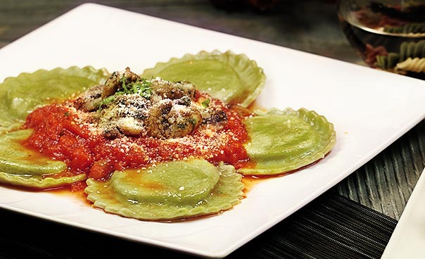 Order Spinach Ravioli food online from Sicily Pizza & Pasta store, Houston on bringmethat.com
