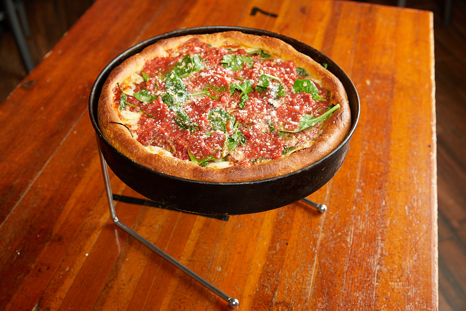 Order Deep Dish Spinach and Cheese Pizza food online from Bartoli's Pizza store, Chicago on bringmethat.com