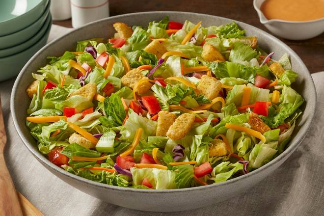 Order Family Size Farmhouse Garden Side Salad  food online from Bob Evans store, Zanesville on bringmethat.com