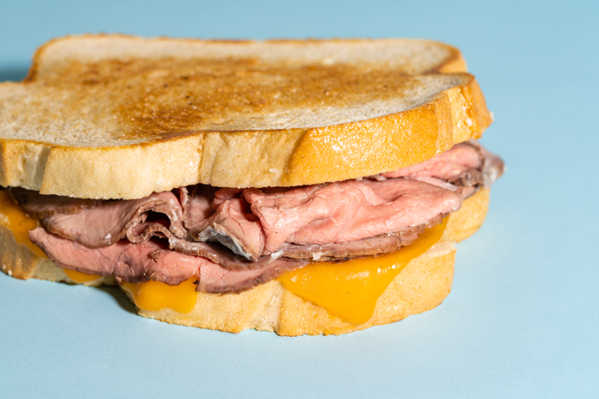 Order Roast Beef and Cheddar. food online from Earl Sandwiches store, Arlington on bringmethat.com