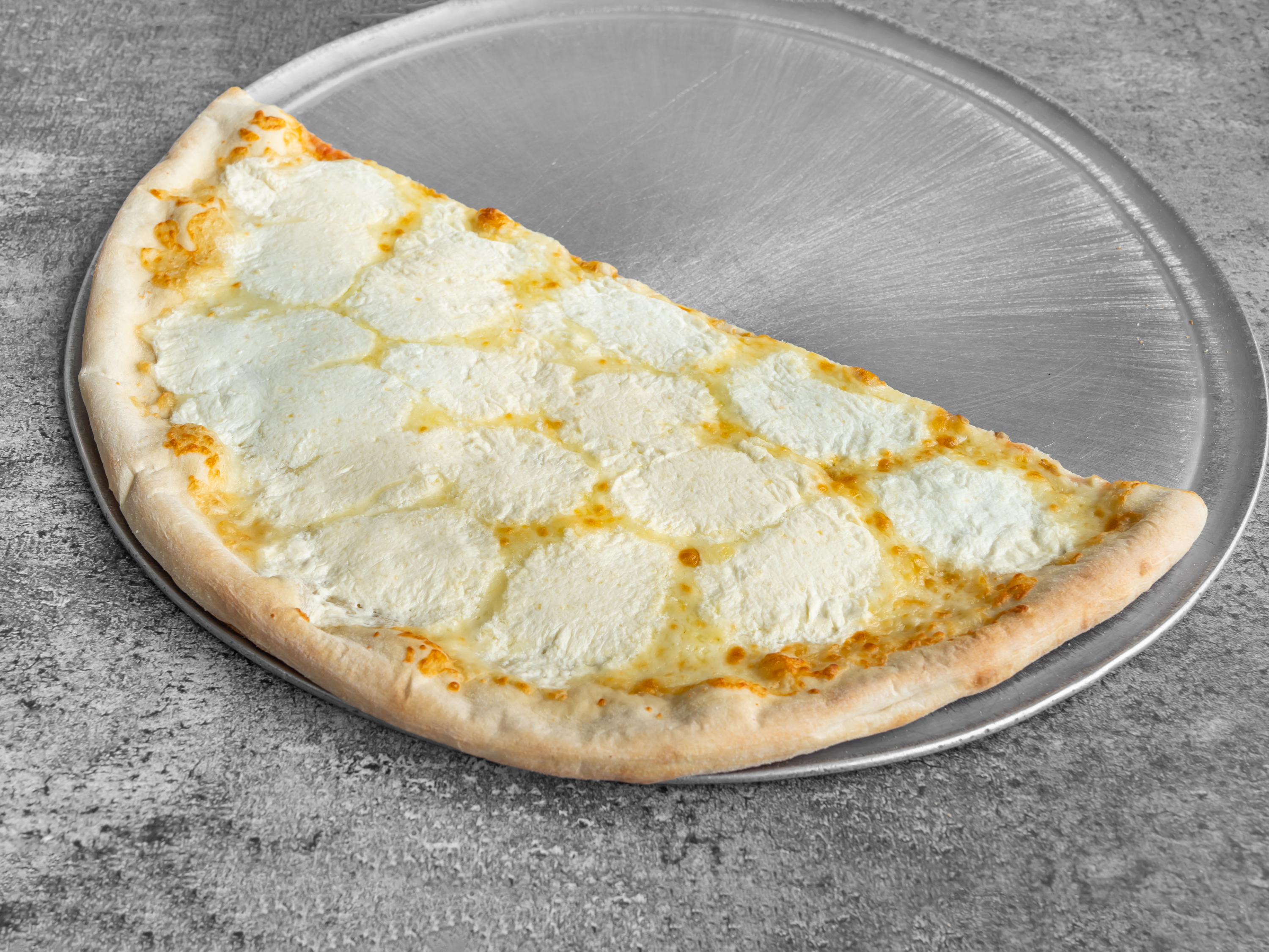 Order White Pizza food online from La Pizzeria Del Sabor store, Yonkers on bringmethat.com
