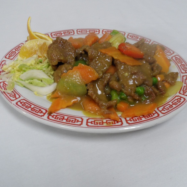 Order 43. Curry Beef food online from Oriental Express store, Old Forge on bringmethat.com