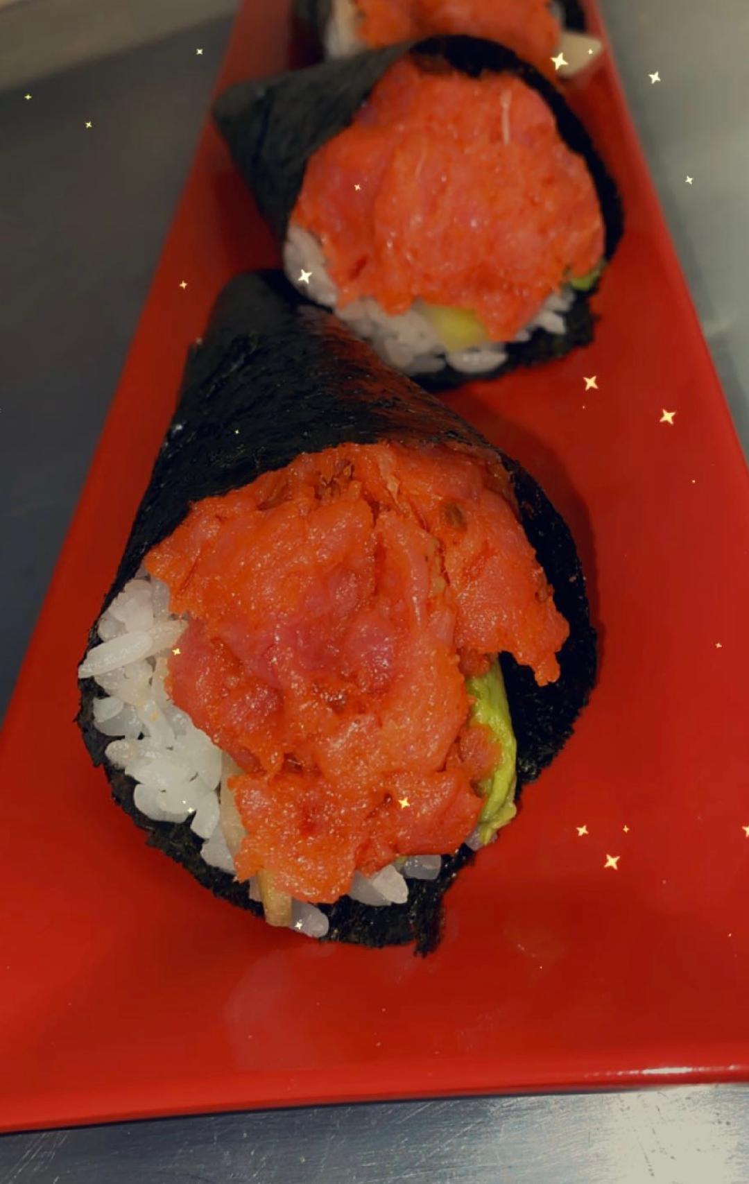 Order Spicy Tuna Hand Roll food online from 760 Sushi Bros store, Victorville on bringmethat.com