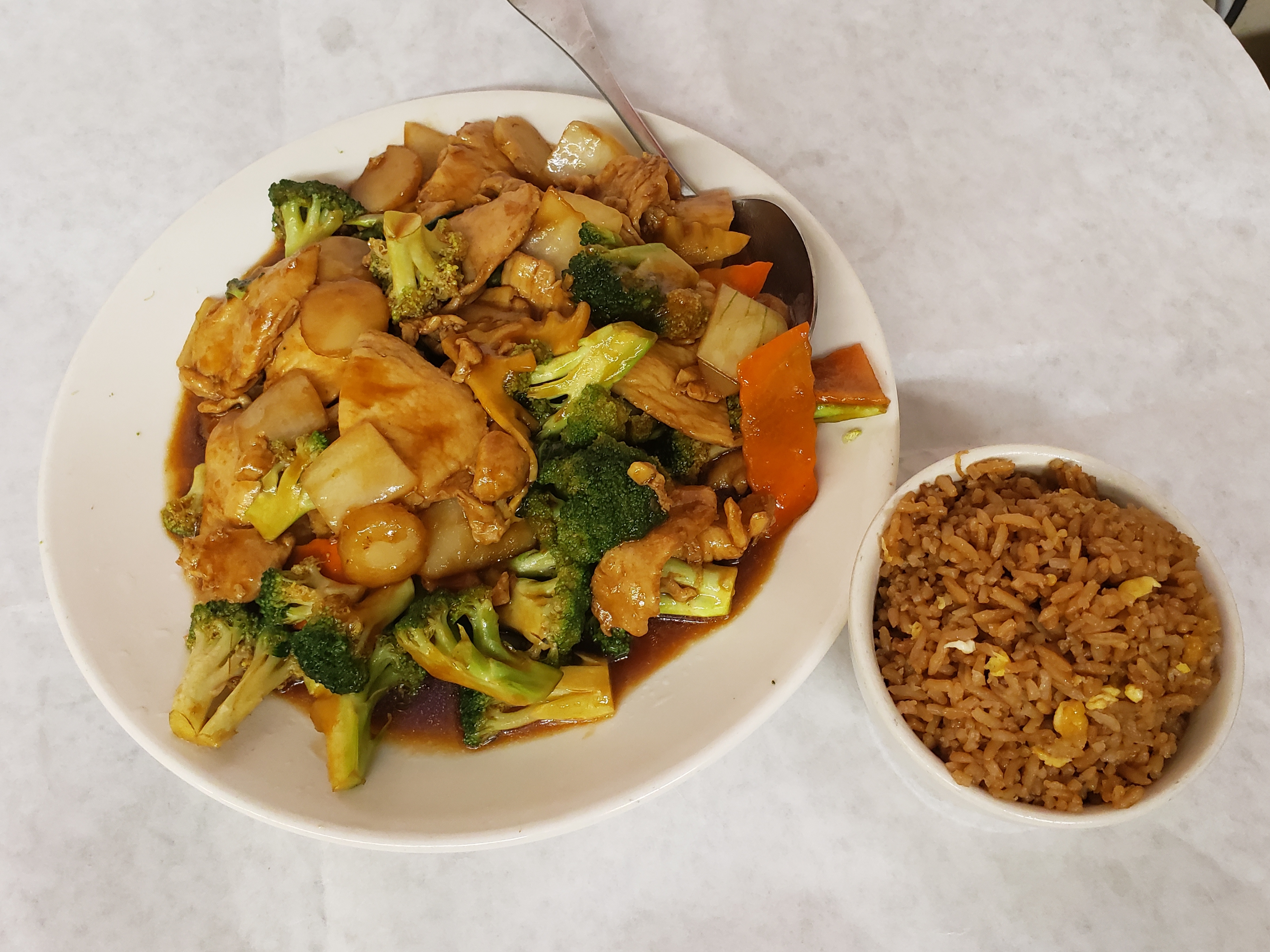 Order Chicken with Broccoli 芥兰鸡 food online from Jade Palace store, Louisville on bringmethat.com