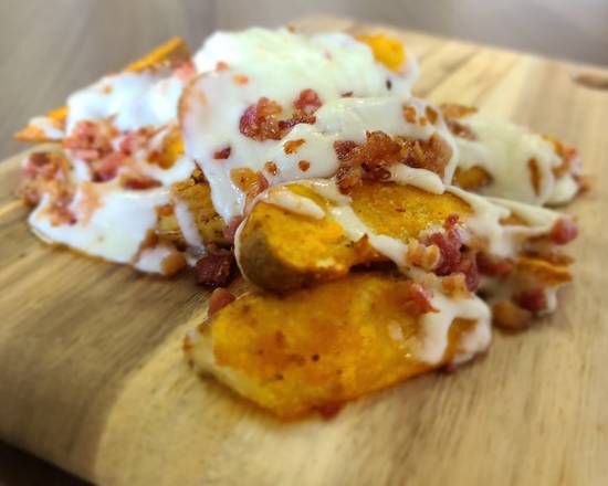 Order Cheesy Wedges (1 lb) food online from Jalapenos Pizza & Wings store, Laredo on bringmethat.com