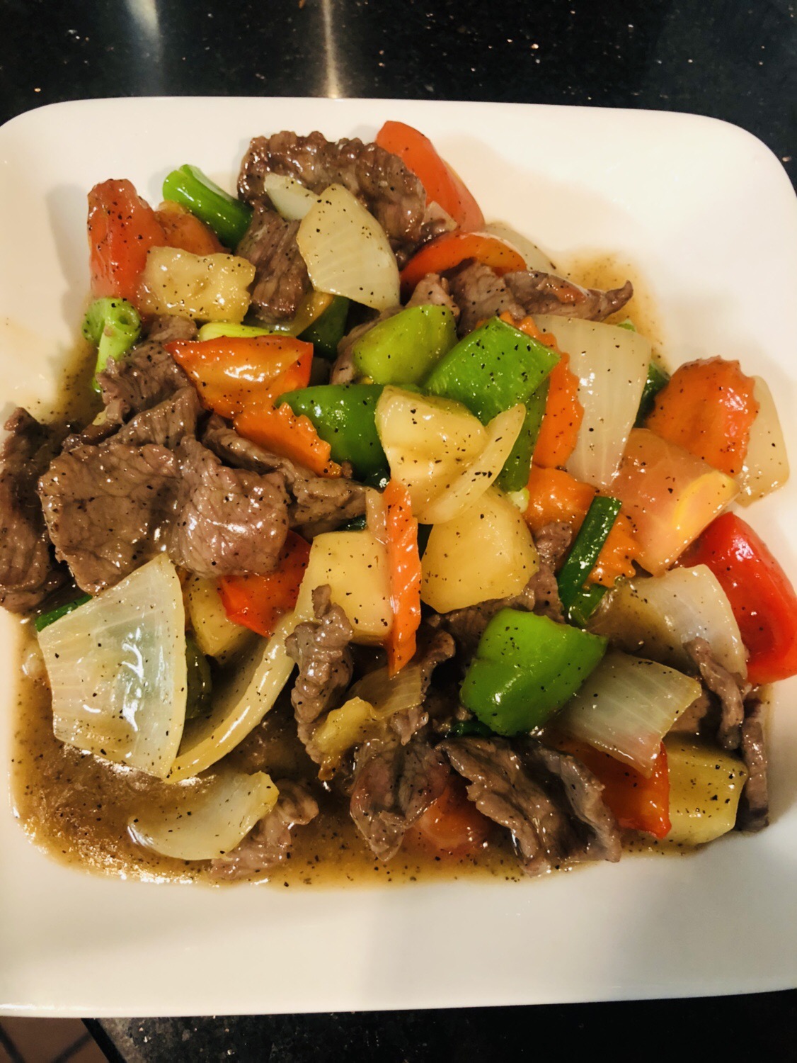 Order Pepper Steak food online from Exotic Thai Cafe store, Woodland Hills on bringmethat.com