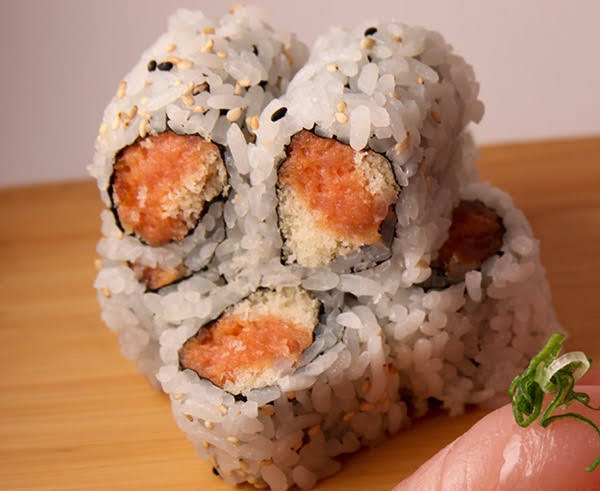 Order Spicy Tuna Roll food online from AKO Asian store, Brooklyn on bringmethat.com