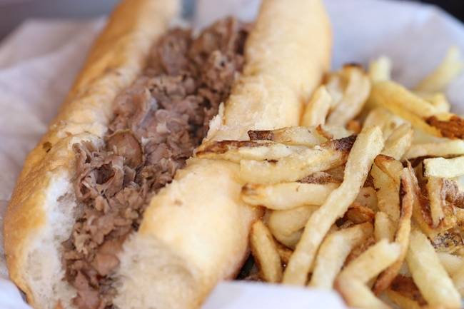 Order Italian Beef food online from Doctor dogs store, Roselle on bringmethat.com