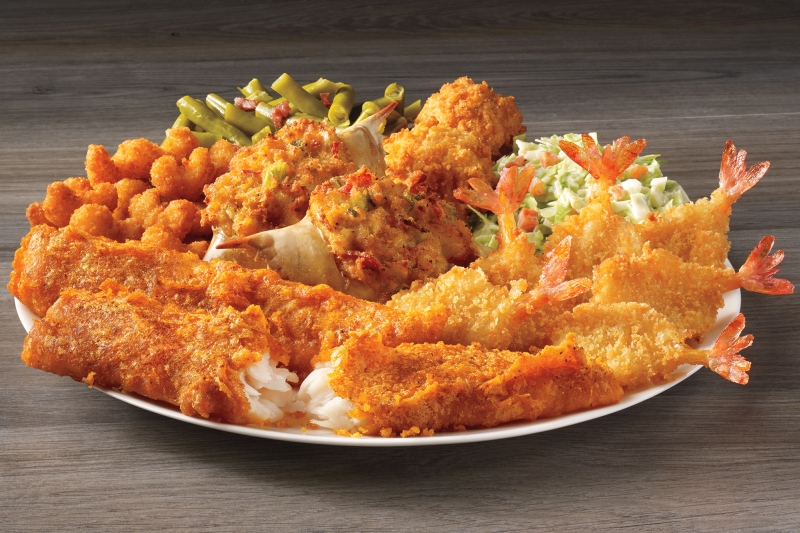 Order Ultimate Seafood Platter with Spicy Batter Dipped Fish food online from Captain Ds Seafood Restaurants store, Charlotte on bringmethat.com