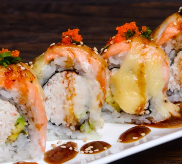 Order Baked Alaska Roll food online from Kome Sushi And Fusion Restaurant store, Garden Grove on bringmethat.com